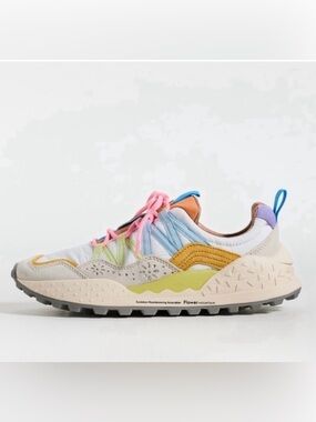 NWT Flower Mountain Washi Sneakers in Beige/White/Multi